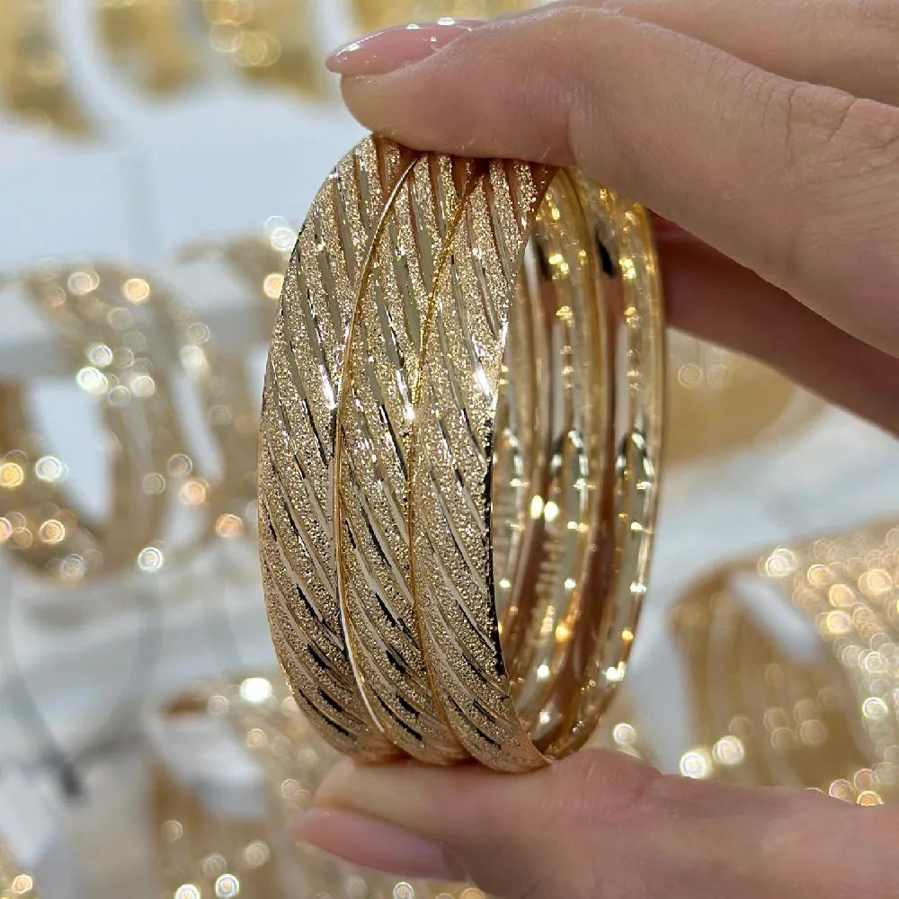 تصویر النگو 7 میل زنانه طلایی ضمانتی کد 711( پک سه عددی)