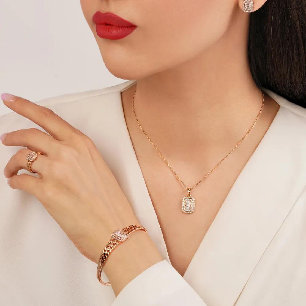 سرویس شوپینگ نگین دار طلایی