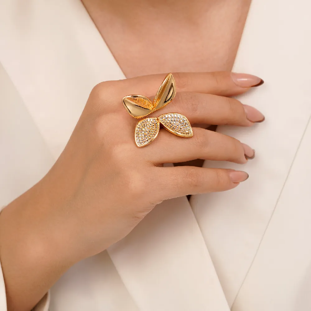 انگشتر YSX طرح دار طلایی