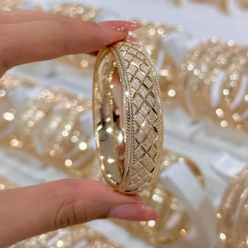 تصویر تکپوش1/5 سانت زنانه طلایی ضمانتی کد(1503)