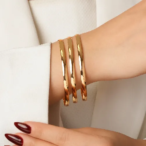 النگو ysx آیینه ای 4 میل سایز سه طلایی (بسته 3 عددی)