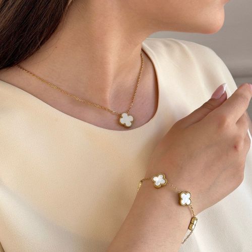 گردنبند استیل 304 ون کلیف (Van cleef) سفید 15 میل طلایی