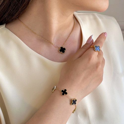 گردنبند استیل 304 ون کلیف (Van cleef) مشکی 15 میل طلایی