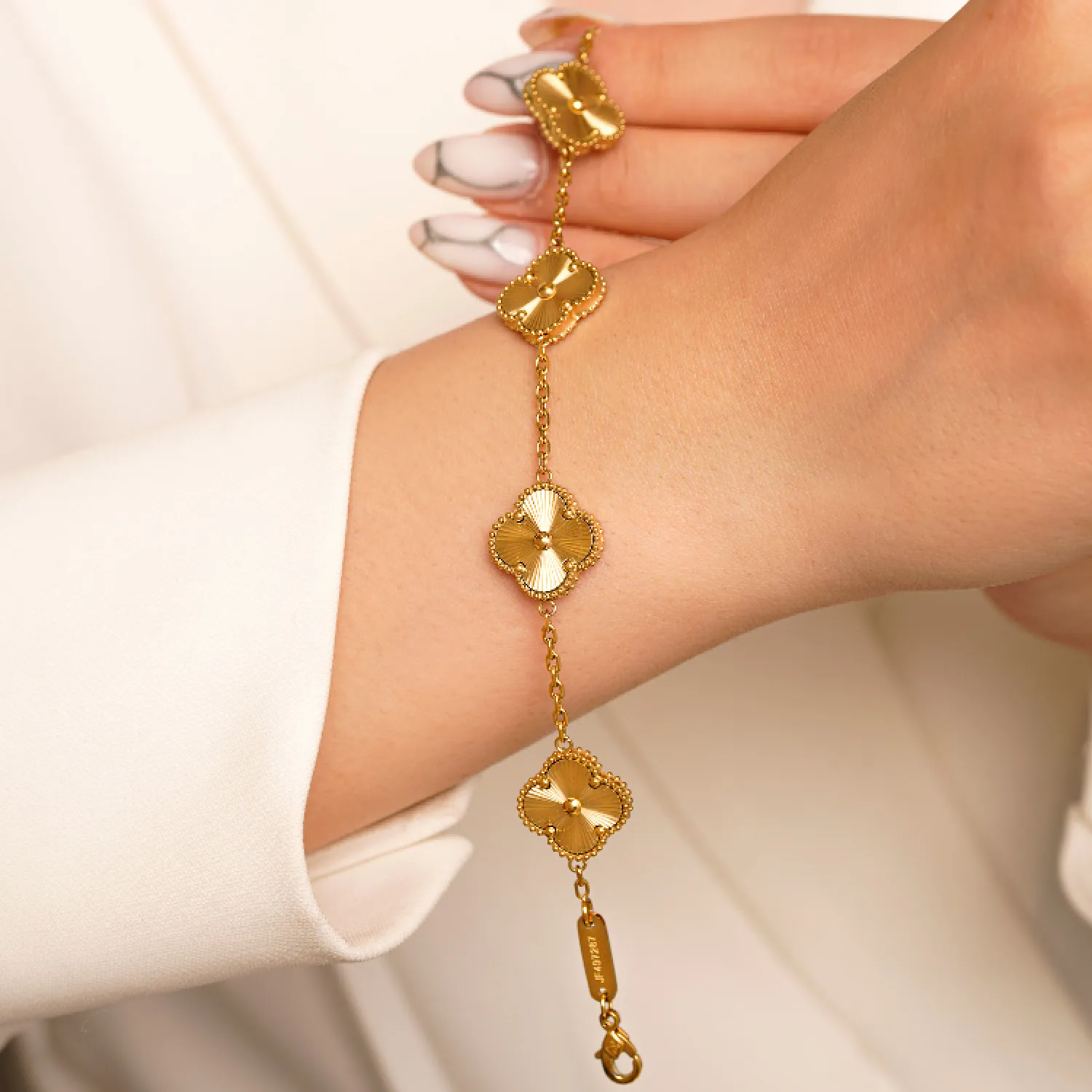 دسبند ونکلیف طلایی بدون نگین زنانه استیل