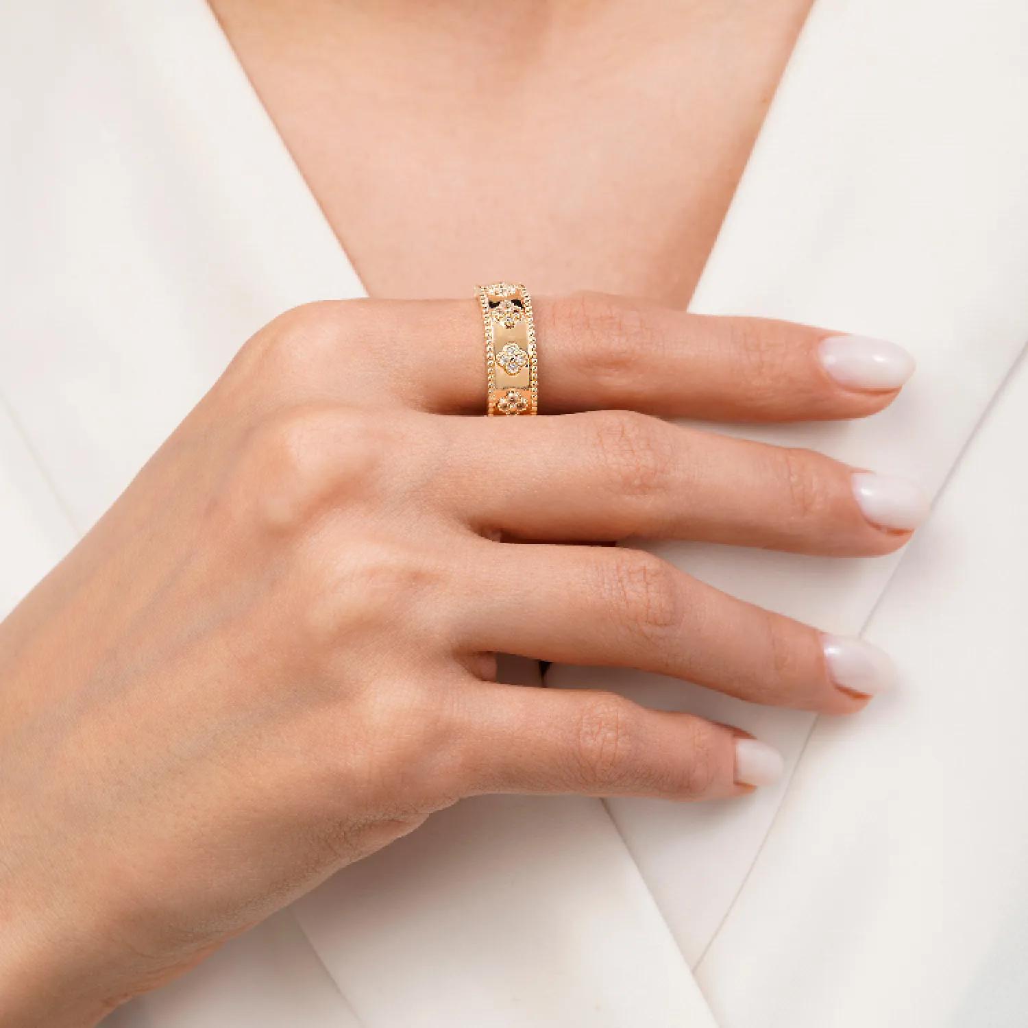 انگشتر ونکلیف نگین دار YSX طلایی (سایز 8)