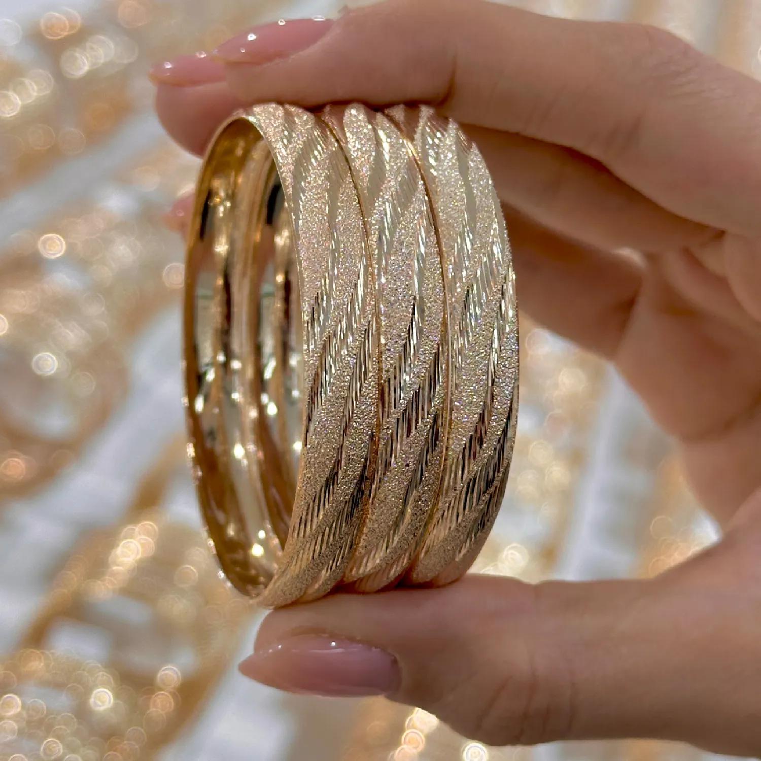 النگو زنانه 8 میل طلایی ضمانتی کد 801(پک سه عددی)