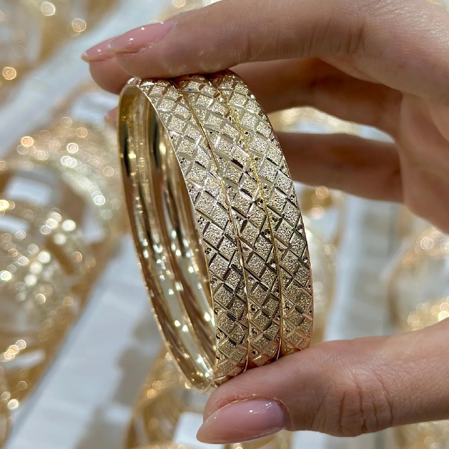 النگو 7 میل زنانه طلایی ضمانتی کد 702 ( بسته 3 عددی)