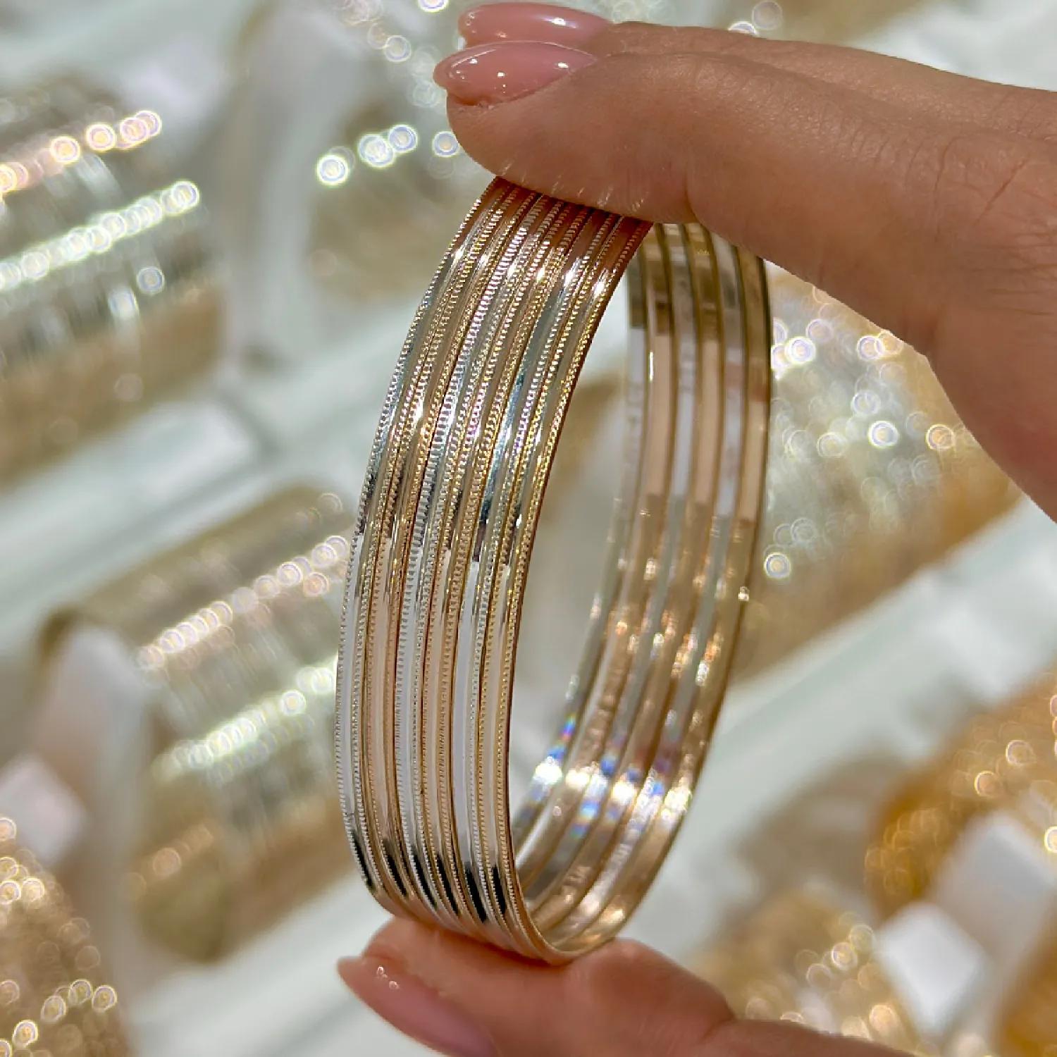 النگو زنانه سایز 4 ضمانتی 2 میل کد201 سفید(بسته3عددی)