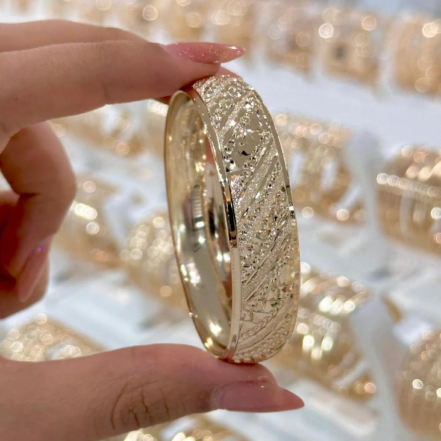 تکپوش 1/5 سانت زنانه طلایی ضمانتی کد(1508)