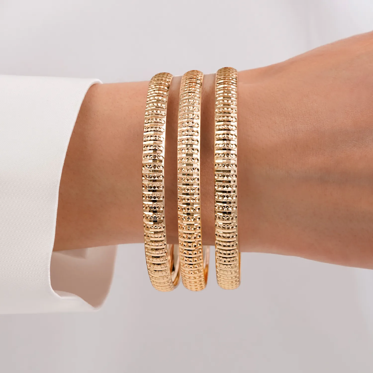 النگو 7 میل زنانه سایز 2 طلایی ضمانتی ( بسته 3 عددی)