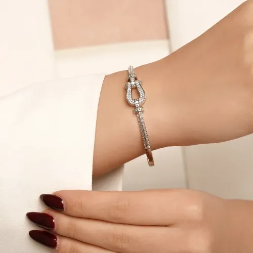 دستبند النگویی TRENDY نگین دار سفید
